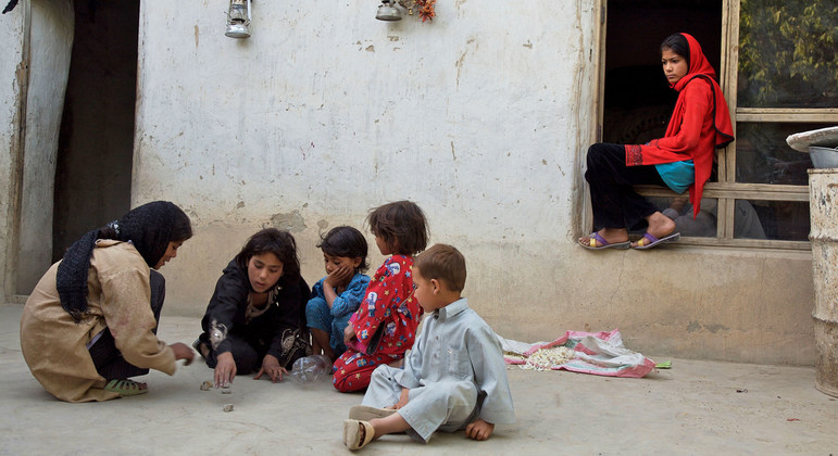 $667-million-funding-call-to-help-afghans-through-economic-crisis