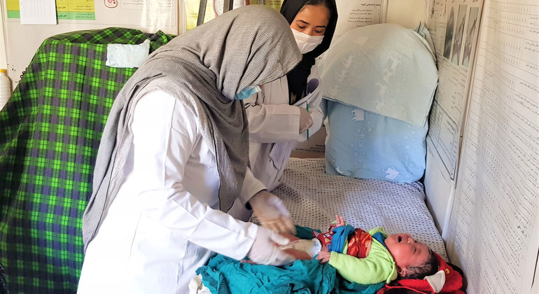 un-commits-to-long-term-support-for-afghan-mothers-and-newborns:-najaba’s-story