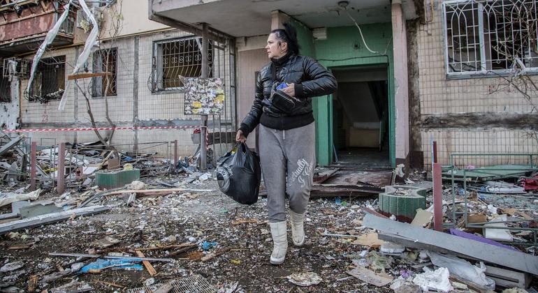 ukraine:-‘massive-scale’-devastation,-one-quarter-of-population-in-need