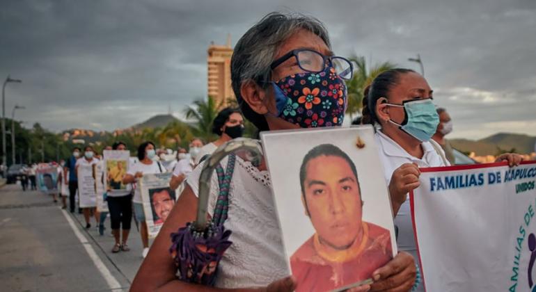 mexico’s-100,000-‘disappeared’-is-a-tragedy,-says-un-rights-chief-bachelet