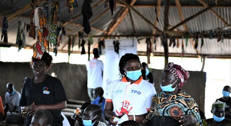 first-person:-the-south-sudanese-refugee-helping-others-through-trauma