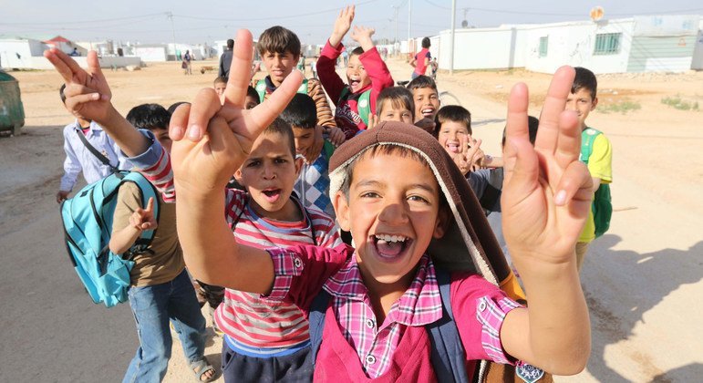 jordan:-as-vast-za’atari-refugee-camp-turns-10,-syrians-face-uncertain-future