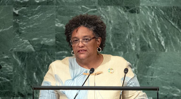 barbados-prime-minister-motley-calls-for-overhaul-of-unfair,-outdated-global-finance-system