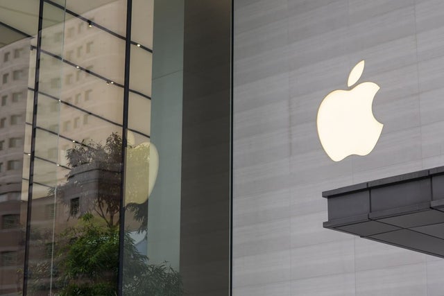apple-to-withhold-its-latest-employee-perks-from-unionized-store