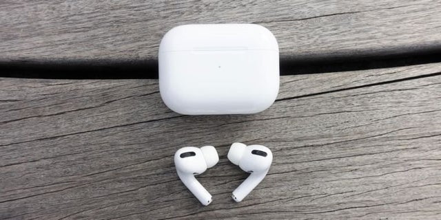 study:-airpods-pro-are-this-close-to-being-full-fledged-hearing-aids