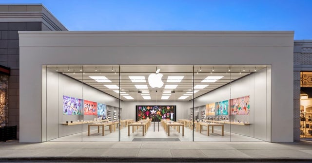 apple-accused-of-using-a-‘pseudo-union’-to-squash-unionization-at-ohio-store