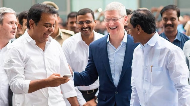 apple-starts-hiring-spree-for-first-flagship-stores-in-india