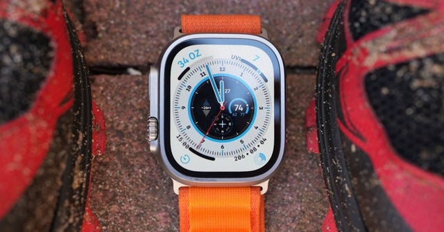 apple-watch-is-now-the-‘official-wearable’-of-the-world-surf-league,-its-first-such-endorsement
