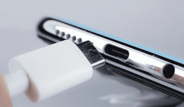 european-union-hurts-apple-again-–-cannot-limit-usb-type-c-charging-speed