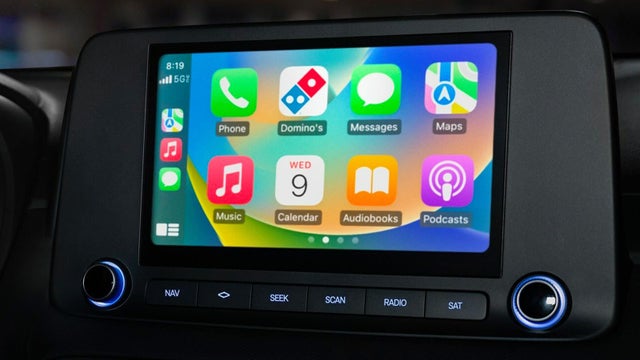 you-can-now-order-domino’s-pizza-using-carplay