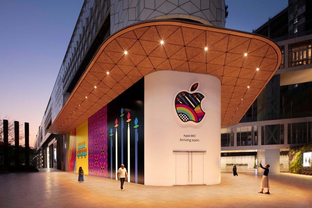 apple-to-open-two-retail-stores-in-india-next-week
