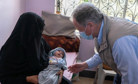 ‘hell’-in-yemen,-with-millions-‘knocking-on-the-door-of-famine’-wfp’s-beasley-warns 