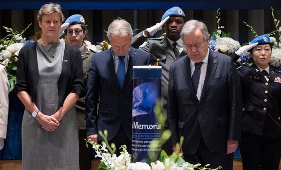 un-remembers-77-personnel-who-died-in-the-line-of-duty-last-year