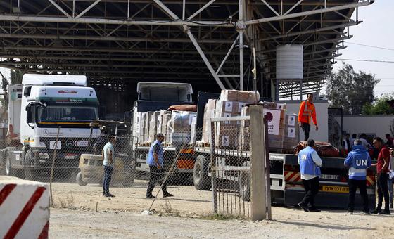 fuel-shortage-could-put-the-brakes-on-trucks-delivering-aid-to-gaza