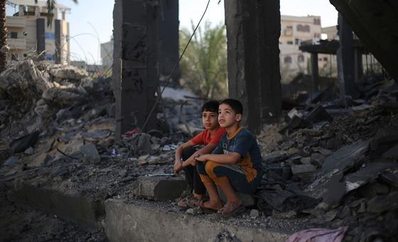 interview:-destruction,-displacement,-and-grief.-senior-unrwa-official-reflects-on-‘unprecedented’-conflict-in-gaza