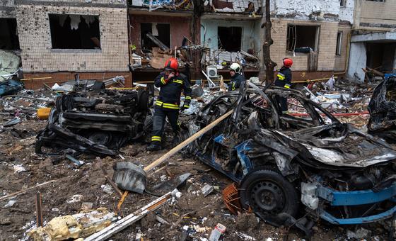world-news-in-brief:-un-official-condemns-attacks-in-ukraine,-dr-congo-faces-fresh-fighting-and-devastating-floods