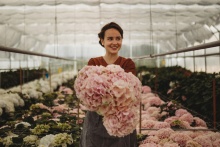 ukrainian-entrepreneur-uses-flower-business-to-bridge-gender-gaps-during-wartime