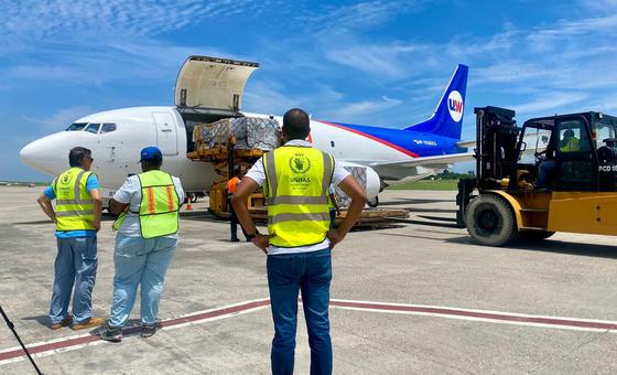 un-humanitarian-flight-takes-vital-medical-supplies-to-haiti