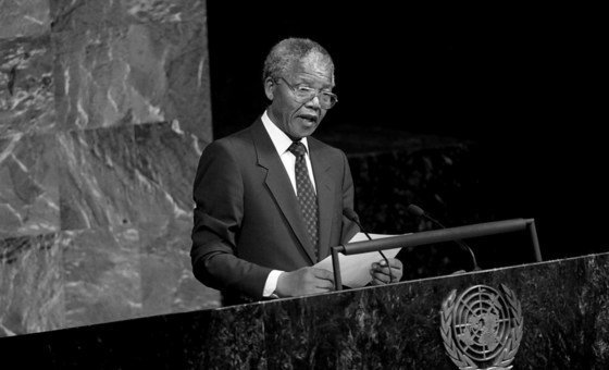 stories-from-the-un-archive:-meet-the-first-black-president-of-south-africa