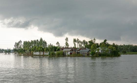 torrential-rains-and-floods-in-south-asia-endanger-millions-of-children,-warns-unicef