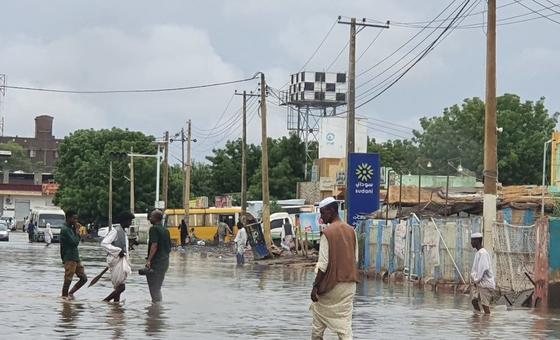 war-weary-sudanese-face-new-hardships-as-floods-strike