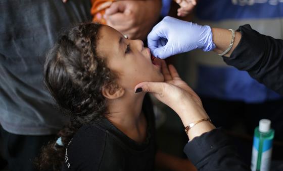 gaza:-polio-campaign-reaches-94,000-children-in-besieged-north